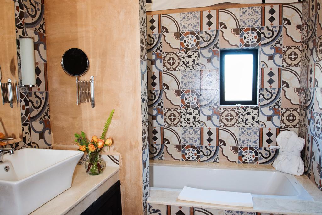 Villa Dinari Douar Caïd Layadi Exteriér fotografie